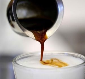 Imagen de un café con leche Imagen de un café con leche