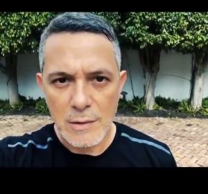 Alejandro Sanz, Luis Fonsi, J Balvin y otros artistas animan en un vídeo a los venezolanos a "resistir" contra Maduro Alejandro Sanz, Luis Fonsi, J Balvin y otros artistas animan en un vídeo a los venezolanos a "resistir" contra Maduro