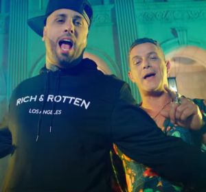 Nicky Jam y Alejandro Sanz en el videoclip de 'Back In The City' Nicky Jam y Alejandro Sanz en el videoclip de 'Back In The City'
