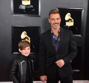 Ricky Martin junto a su hijo Ricky Martin junto a su hijo
