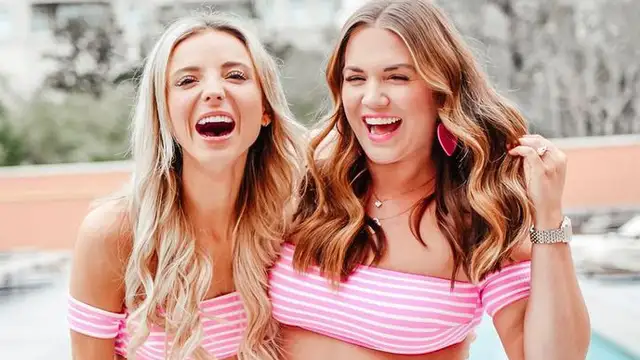 Sarah Tripp y Dani Austin
