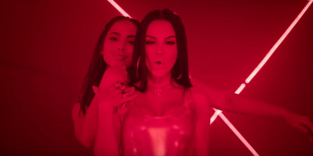 Natti Natasha y Anitta en 'Te lo dije'