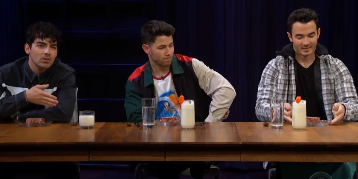 Jonas Brothers en Late Late Show