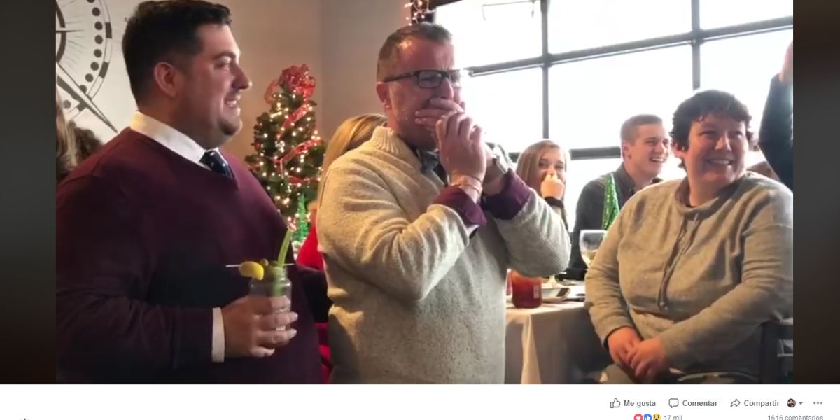 El coro sorprendió a su profesor