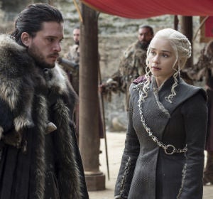 Jon Snow y Daenerys Targaryen en 'Juego de Tronos' Jon Snow y Daenerys Targaryen en 'Juego de Tronos'
