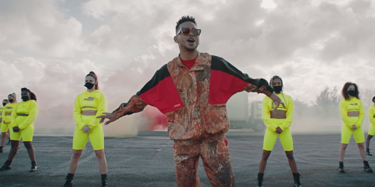 Ozuna en el videoclip 'Vacía Sin Mí'