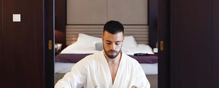 Matthew Lepre, el millonario que busca asistente para sus viajes por el mundo Matthew Lepre, el millonario que busca asistente para sus viajes por el mundo