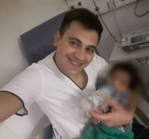 Matías Devincenzi y el pequeño Santino Matías Devincenzi y el pequeño Santino