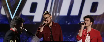VÍDEO: Pablo López canta ‘Lo saben mis zapatos’ con Javier Erro y Andrés Martín en los Directos de ‘La Voz’ VÍDEO: Pablo López canta ‘Lo saben mis zapatos’ con Javier Erro y Andrés Martín en los Directos de ‘La Voz’