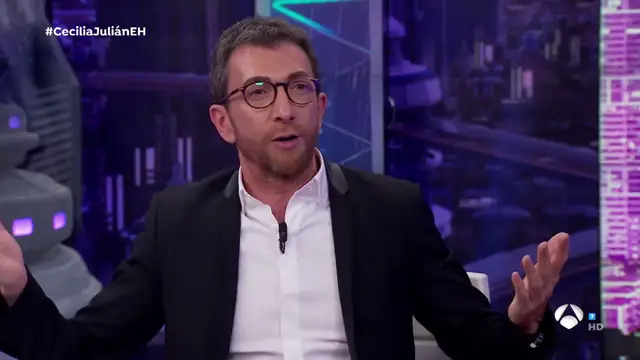 Nuria Roca repasa, entre risas, los tensos titulares sobre Pablo Motos en 'El Hormiguero 3.0'