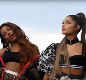 Victoria Monet y Ariana Grande en el vídeo de 'Monopoly' Victoria Monet y Ariana Grande en el vídeo de 'Monopoly'