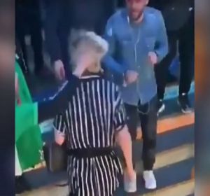 La víctima de una brutal agresión trans en París denuncia: sufrió tocamientos e intentos de abuso La víctima de una brutal agresión trans en París denuncia: sufrió tocamientos e intentos de abuso
