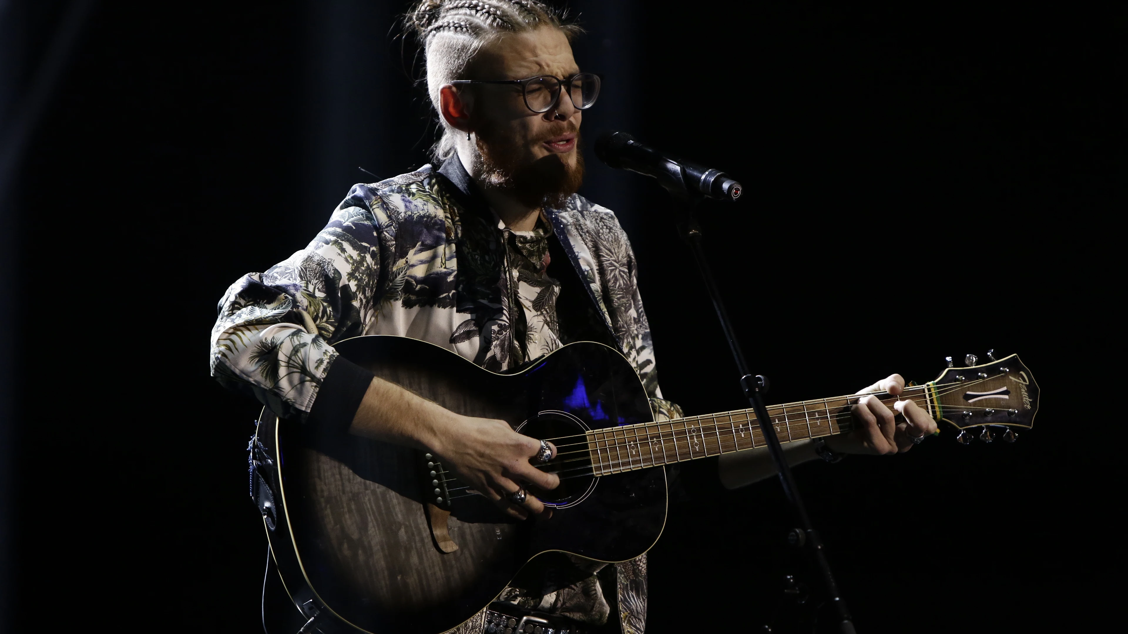 VÍDEO: Andrés Martín canta ‘Can’t help falling in love’ en la Semifinal de ‘La Voz’ VÍDEO: Andrés Martín canta ‘Can’t help falling in love’ en la Semifinal de ‘La Voz’