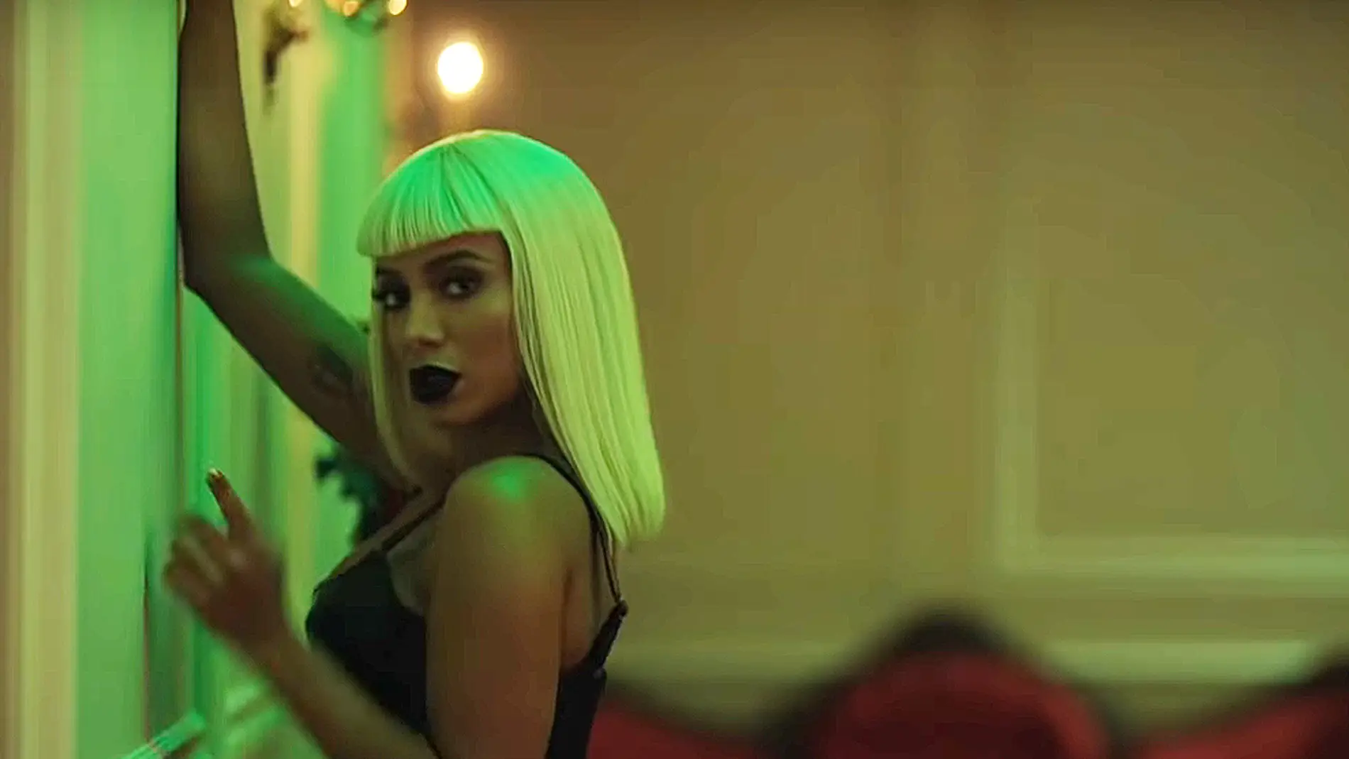 Anitta en el videoclip de &#39;Onda Diferente&#39;