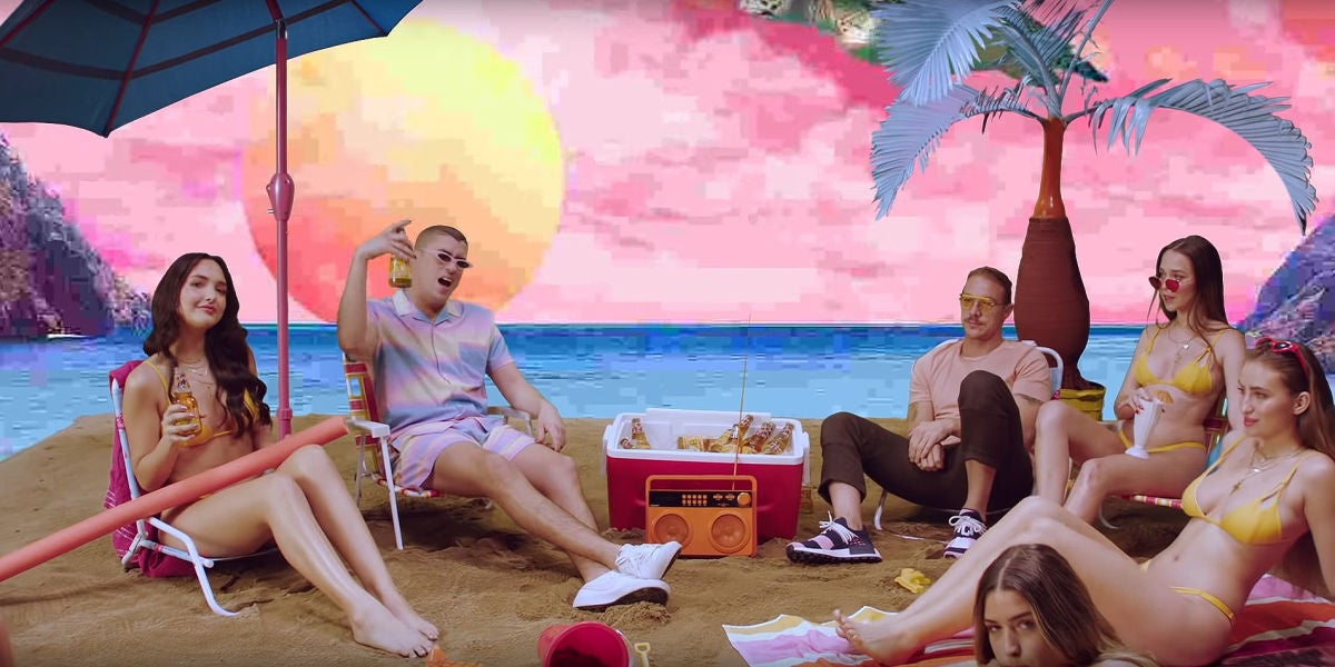 Bad Bunny y Diplo en el videoclip de '200 mph'