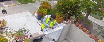 Pillan a un repartidor falseando la entrega de un paquete para quedárselo Pillan a un repartidor falseando la entrega de un paquete para quedárselo