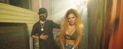 Karol G estrena &#39;Love With A Quality&#39; con Damian &#39;Jr.Gong&#39; Marley