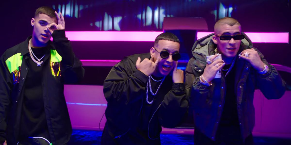 Lunay, Daddy Yankee y Bad Bunny en el videoclip de 'Soltera Remix'