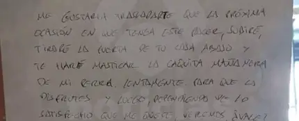 La carta de una pareja harta de su vecino que arroja sus excrementos por la ventana: "Te haré masticar la caquita mañanera de mi perra" La carta de una pareja harta de su vecino que arroja sus excrementos por la ventana: "Te haré masticar la caquita mañanera de mi perra"
