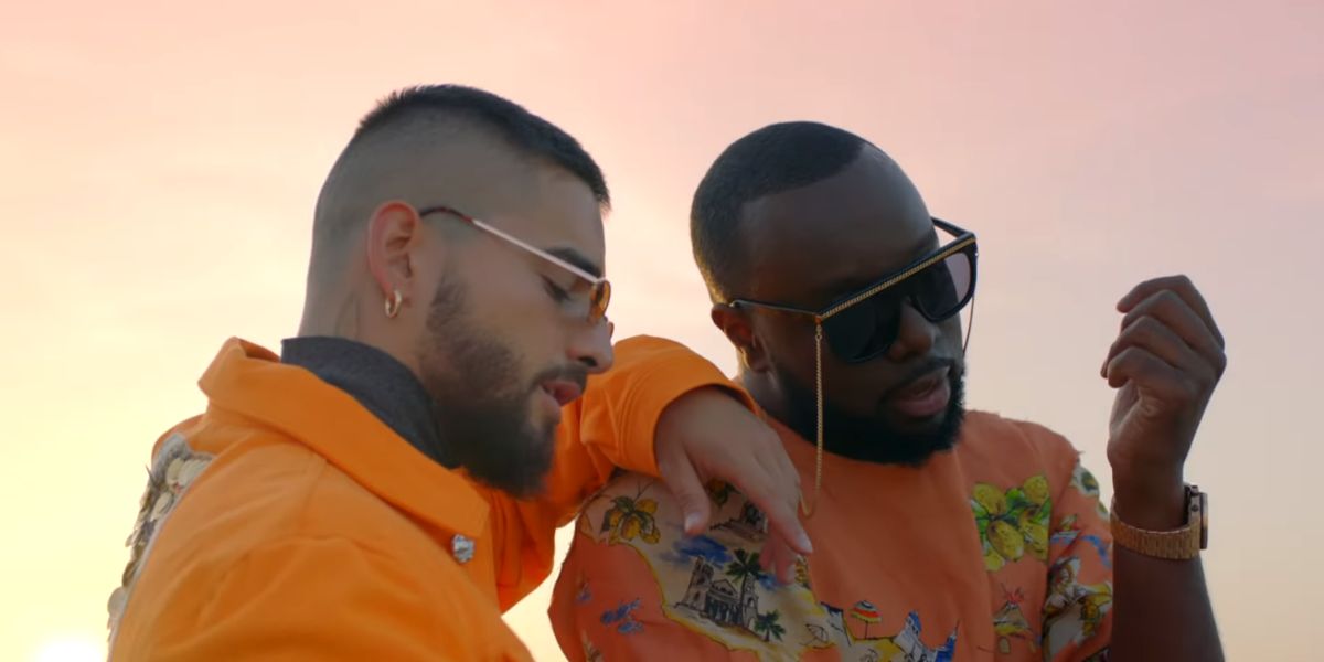 Maluma y GIMS en el videoclip de 'Hola Señorita (Maria)'