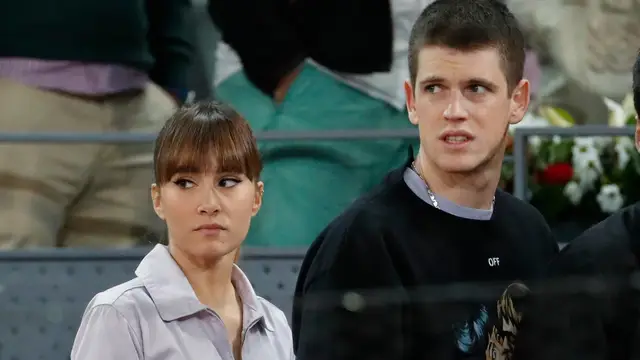 Aitana Ocaña y Miguel Bernardeau en el Mutua Madrid Open durante el partido de Rafa Nadal
