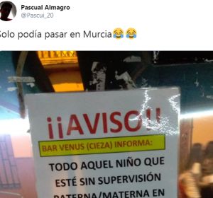 Cartel de un bar de Murcia Cartel de un bar de Murcia