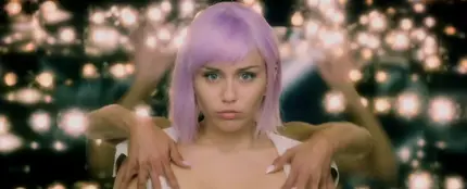 Miley Cyrus en la quinta temporada de 'Black Mirror' Miley Cyrus en la quinta temporada de 'Black Mirror'