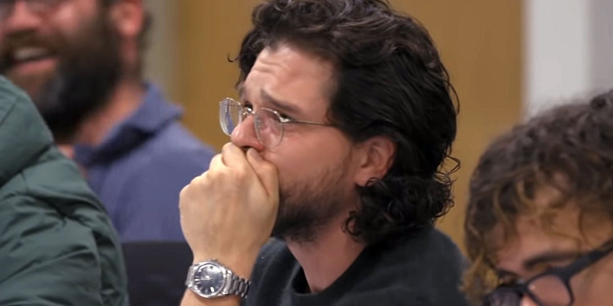 Kitg Harington se emociona viendo el documental de 'Juego de Tronos'