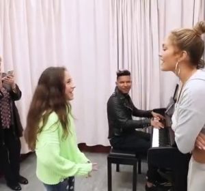 La hija de Jennifer López revoluciona las redes con su impresionante voz La hija de Jennifer López revoluciona las redes con su impresionante voz