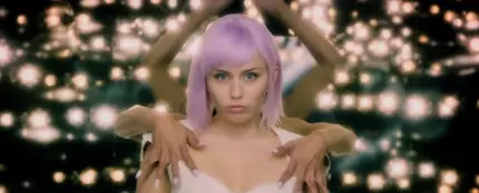 Miley Cyrus en Black Mirror Miley Cyrus en Black Mirror