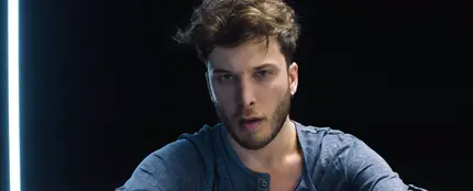 Blas Cantó en el videoclip de 'Hang Ups' con Scott Helman Blas Cantó en el videoclip de 'Hang Ups' con Scott Helman