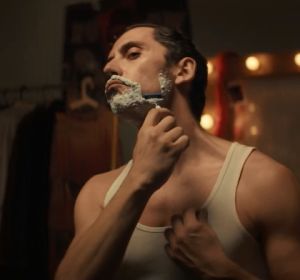 Paco León en el anuncio de Gillette Paco León en el anuncio de Gillette