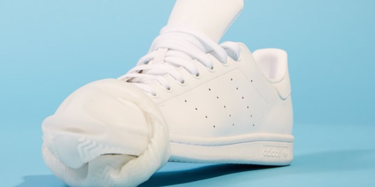 Inventan un condón para proteger tus zapatillas favoritas