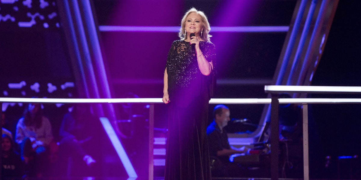 Blanca Villa canta ‘Como una ola’ en los Asaltos de ‘La Voz Senior’
