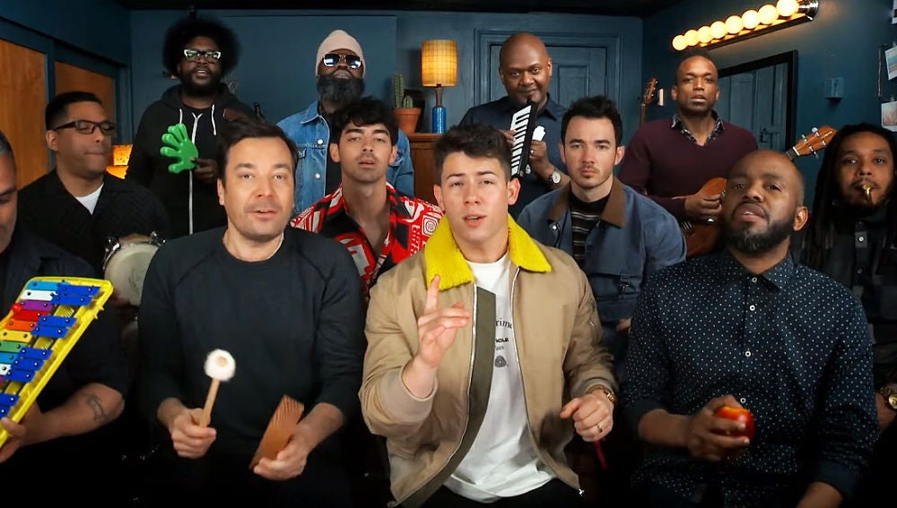 Los Jonas Brothers en el programa de Jimmy Fallon