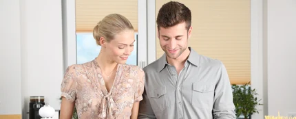 Pareja cocinando Pareja cocinando