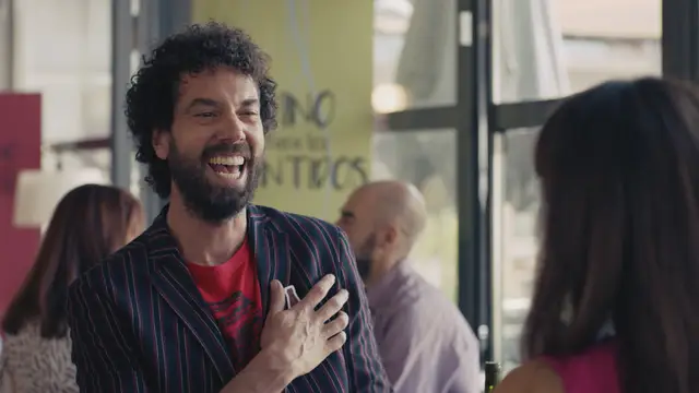 Juan Ibáñez interpreta a Nacho en ‘Pequeñas coincidencias’