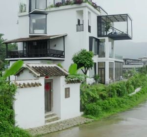La casa en la que vivirán las siete amigas, tras su remodelación La casa en la que vivirán las siete amigas, tras su remodelación