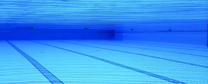 Imagen de archivo de una piscina Imagen de archivo de una piscina