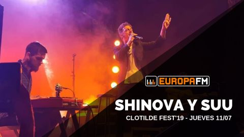 Shinova durante su concierto en el Clotilde Fest con Europa FM