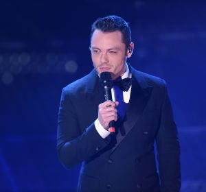 Tiziano Ferro durante un concierto Tiziano Ferro durante un concierto