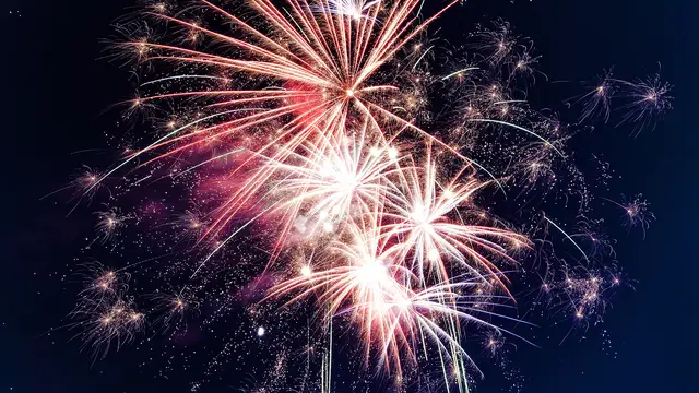 Fuegos artificiales (Archivo)