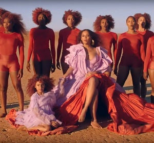 Beyoncé y Blue Ivy en el vídeo de 'Spirit' Beyoncé y Blue Ivy en el vídeo de 'Spirit'
