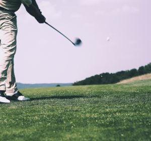 Muere una niña por la bola de golf Muere una niña por la bola de golf