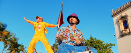 Bad Bunny y J Balvin en el v&iacute;deo de 'Yo le llego'