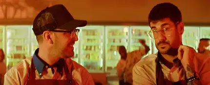 Andy Clay y Melendi en el vídeo de 'Dímelo' Andy Clay y Melendi en el vídeo de 'Dímelo'