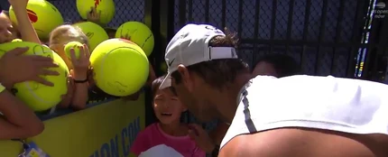 Rafa Nadal, con un niño Rafa Nadal, con un niño