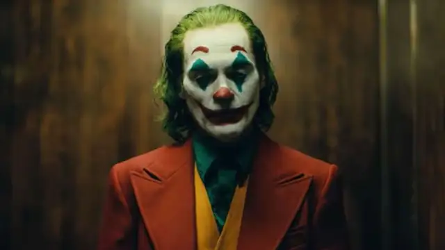 El actor Joaquin Phoenix, en un fotograma de la película 'Joker'