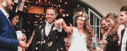 Una pareja recién casada