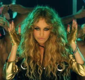 Paulina Rubio en el videoclip de 'Si Supieran' Paulina Rubio en el videoclip de 'Si Supieran'